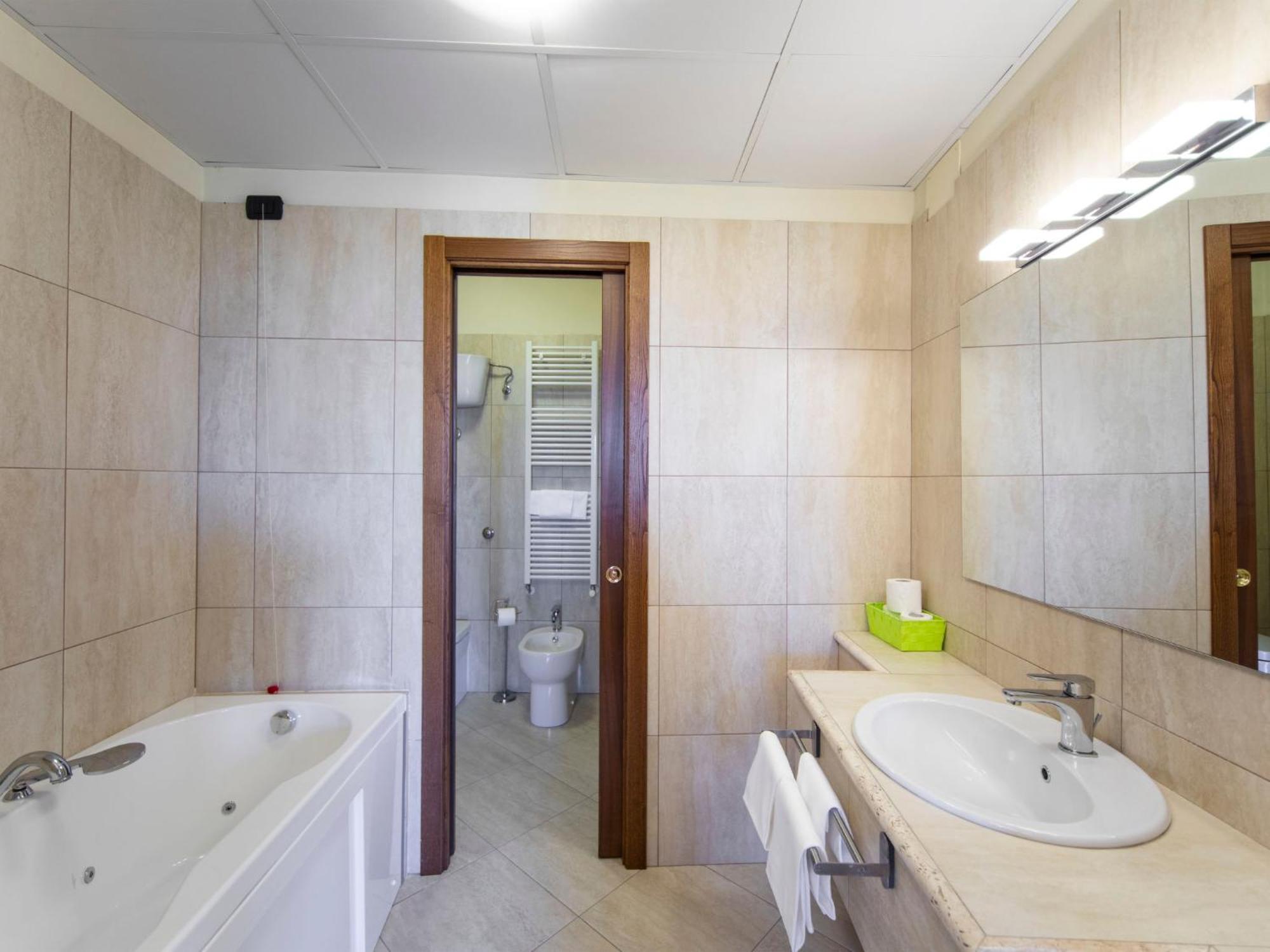 Holiday Home La Smarrita By Interhome 卢奇尼亚诺 外观 照片